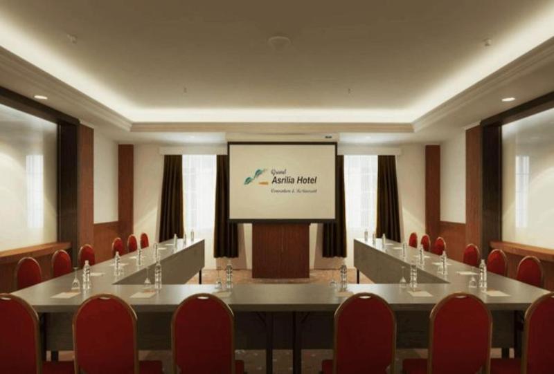 Grand Asrilia Hotel บันดุง ภายนอก รูปภาพ
