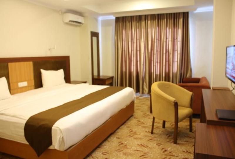 Grand Asrilia Hotel บันดุง ภายนอก รูปภาพ